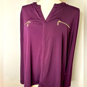 Womens 2X professional top